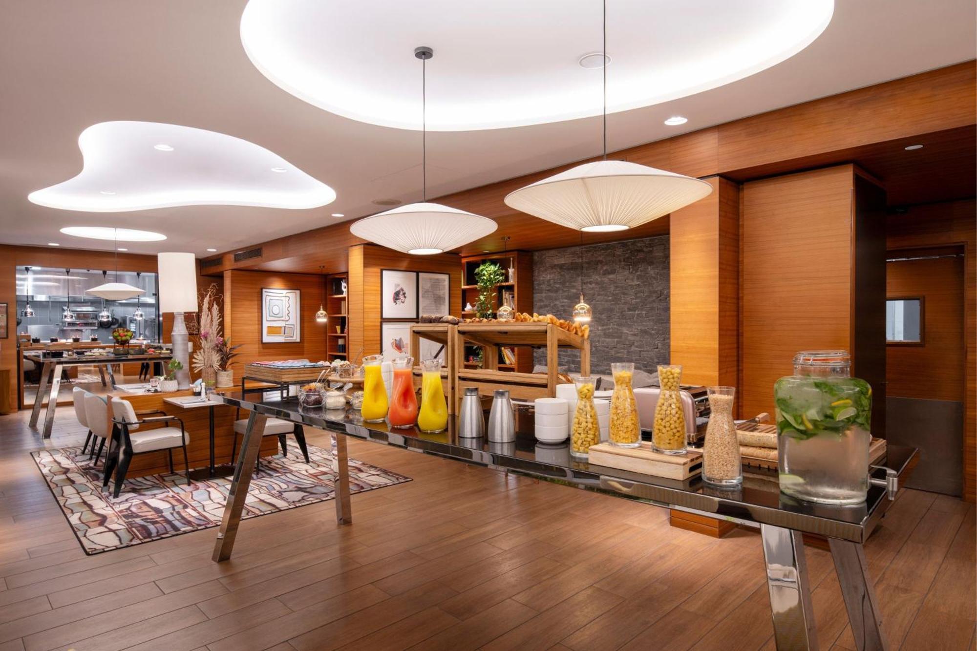 Renaissance Paris Republique Hotel & Spa Luaran gambar