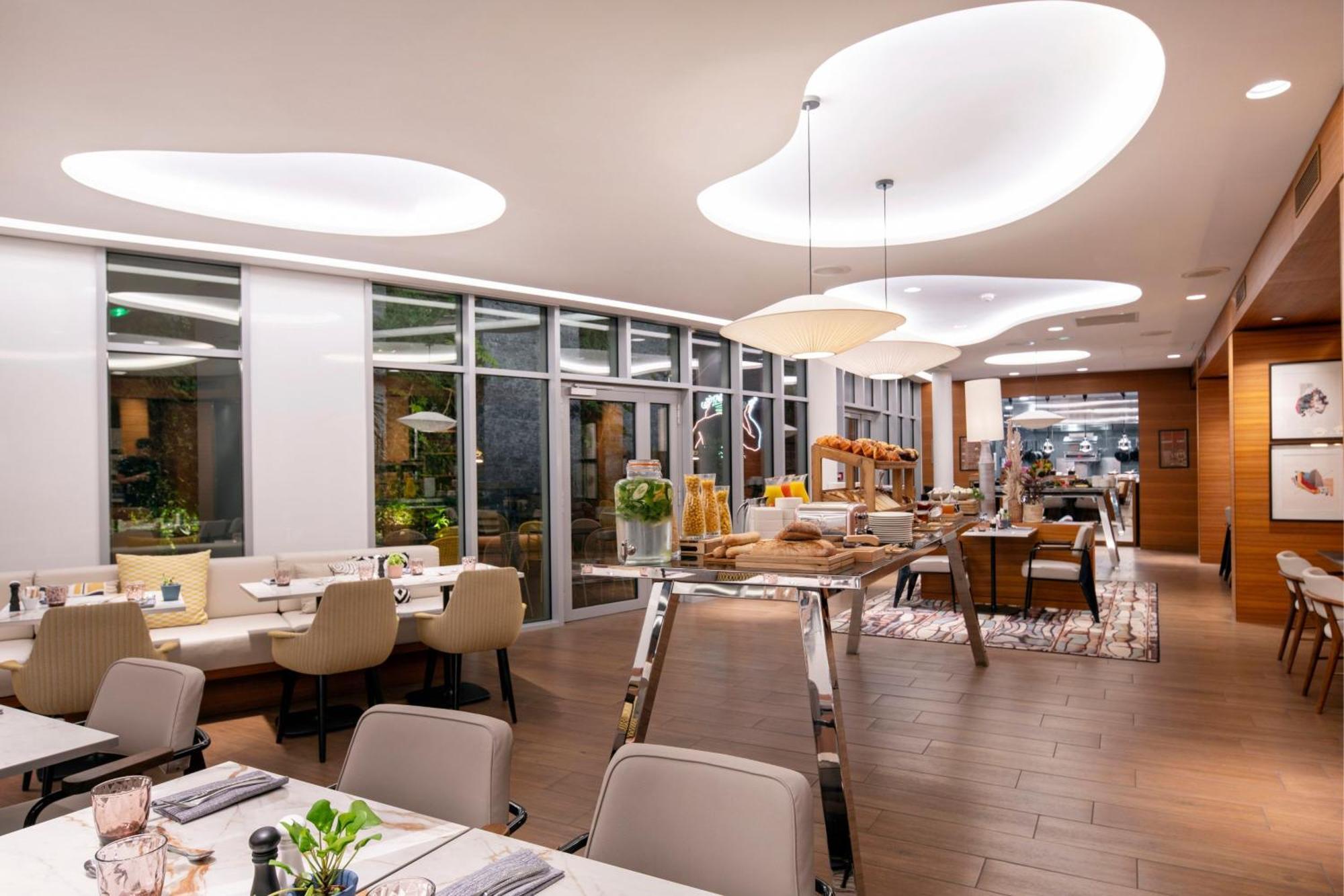 Renaissance Paris Republique Hotel & Spa Luaran gambar