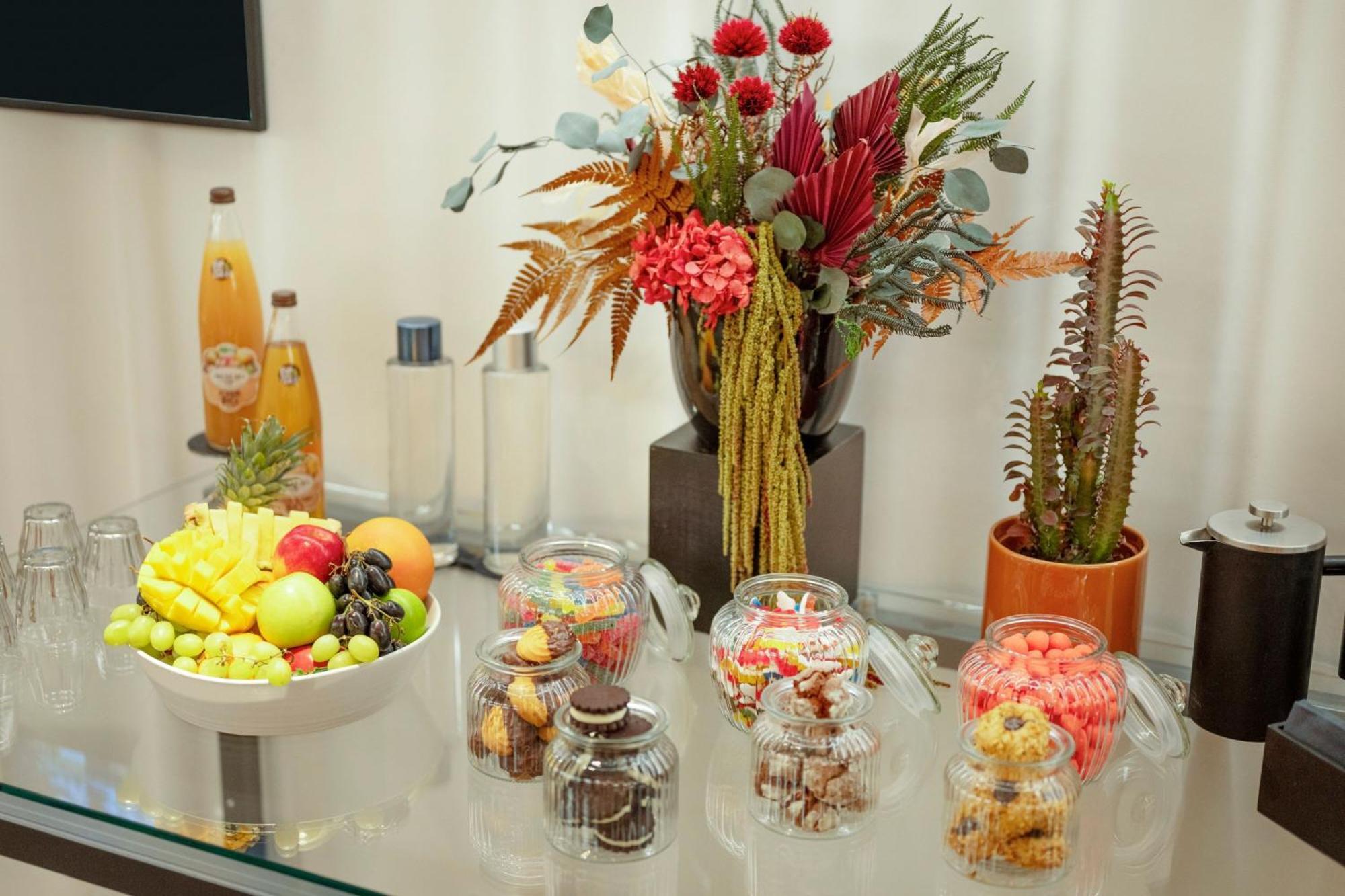 Renaissance Paris Republique Hotel & Spa Luaran gambar